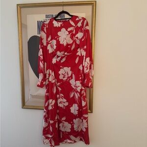 Silky Zara Floral Dress (Red)